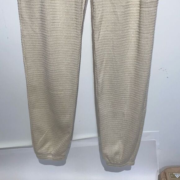 Gilly Hicks Women's Cream Waffle Knit Elastic Waist Jogger Pants Size XS NWT - Picture 2 of 11